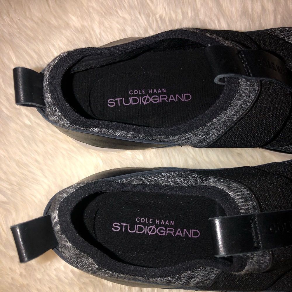 Women’s Studiogrand Knit Trainer - Picture 5 of 7